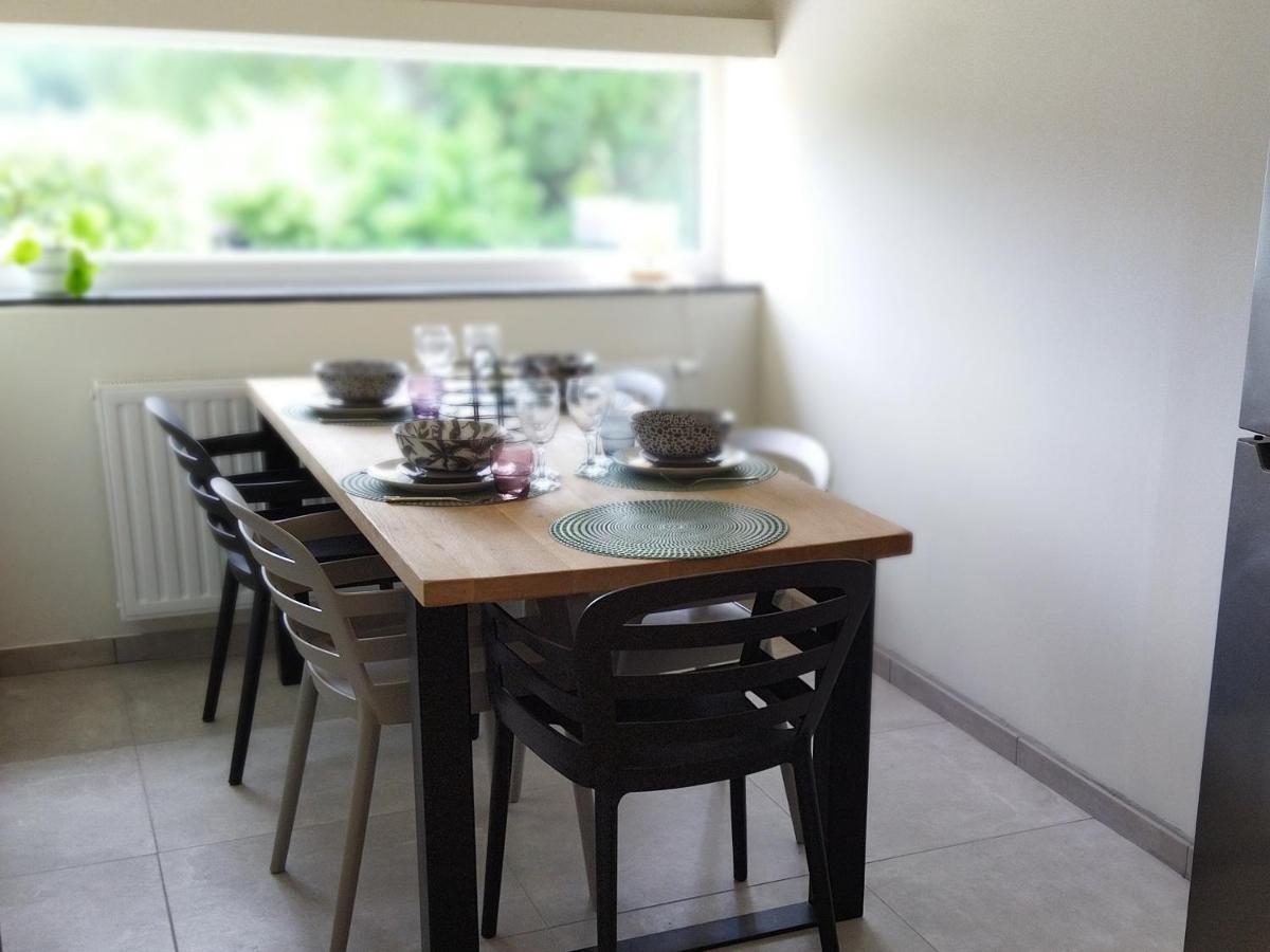 Le Clos Des 3 - Vacances Avec Vue En Ardennes A 5 Kilometres De La Roche - Maison De 90 M2 Avec Chambres - Avec Magnifique Jardin Rendeux Zewnętrze zdjęcie