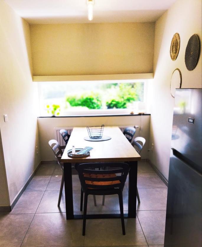 Le Clos Des 3 - Vacances Avec Vue En Ardennes A 5 Kilometres De La Roche - Maison De 90 M2 Avec Chambres - Avec Magnifique Jardin Rendeux Zewnętrze zdjęcie