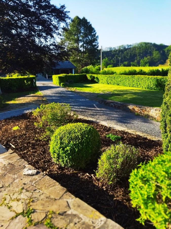 Le Clos Des 3 - Vacances Avec Vue En Ardennes A 5 Kilometres De La Roche - Maison De 90 M2 Avec Chambres - Avec Magnifique Jardin Rendeux Zewnętrze zdjęcie